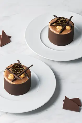 ヘーゼルナッツダックワーズケーキ