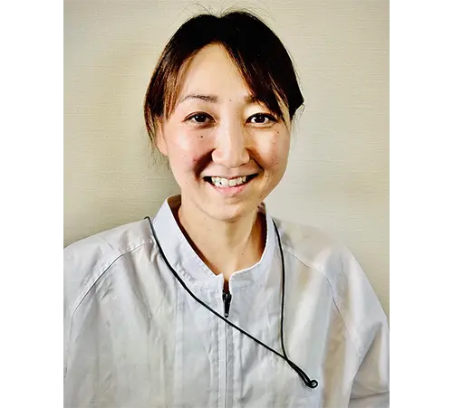 福岡県株式会社もち吉 商品本部製品開発部 飯野奈美さん