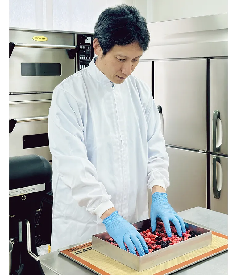 エア・ウォーターアグリ＆フーズ株式会社 企画開発部　商品開発グループ　上原由光さん