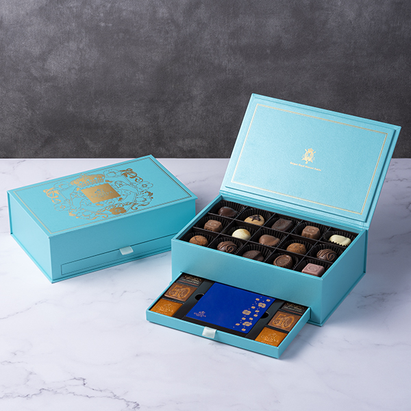 【送料無料】プレミアムロイヤル グランプラス(21粒入) GODIVA オータムコレクション グランプラス